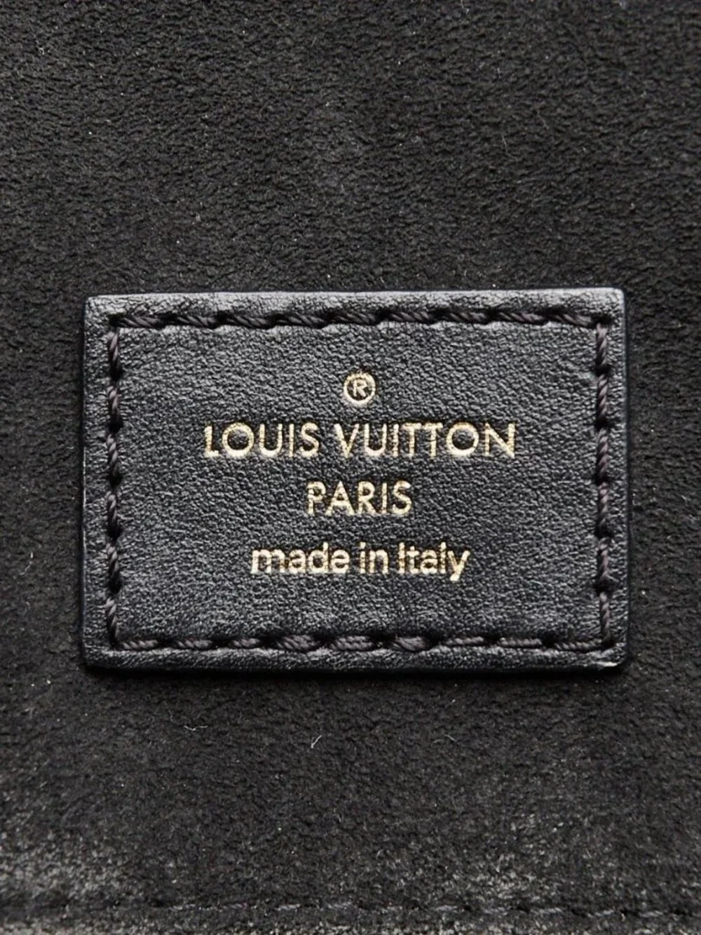 Louis Vuitton Black Epi Leather Sac Plat PM Bag